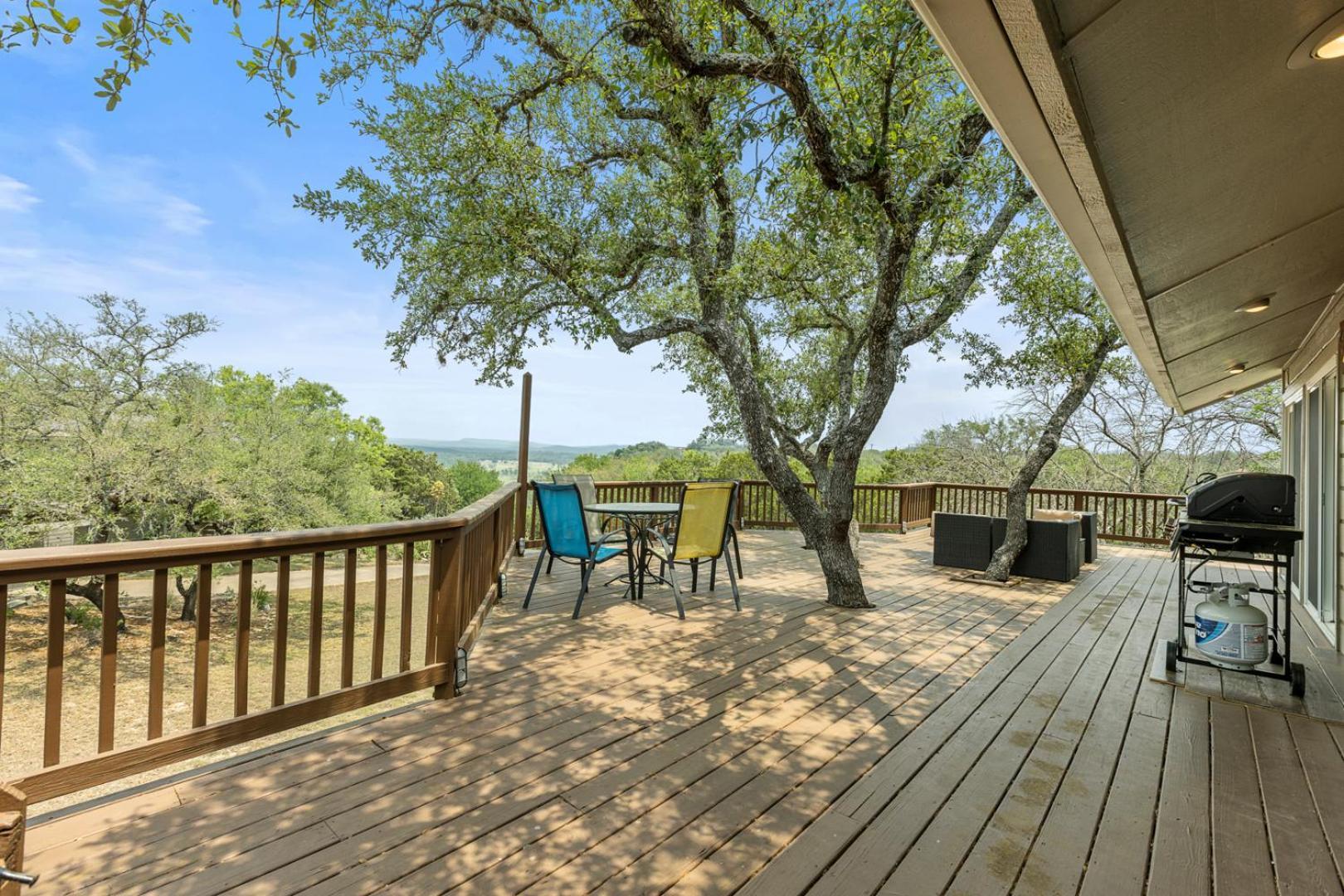 Wine Country Retreat - With A Lake View! Spicewood ภายนอก รูปภาพ