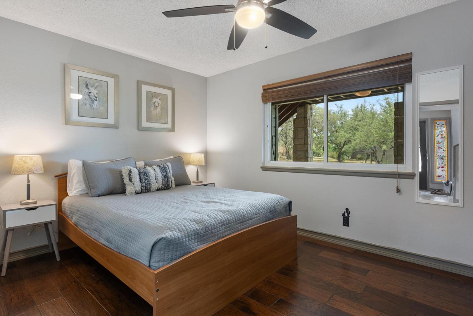 Wine Country Retreat - With A Lake View! Spicewood ภายนอก รูปภาพ