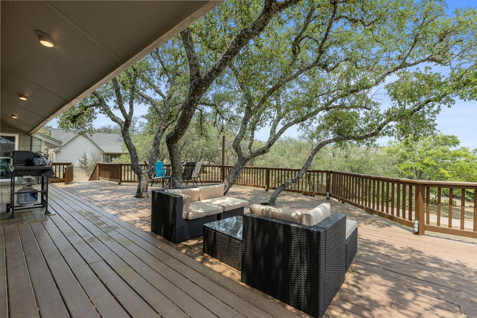 Wine Country Retreat - With A Lake View! Spicewood ภายนอก รูปภาพ